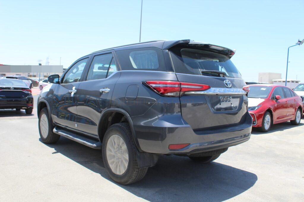 FULL OPTION TOYOTA FORTUNER 2.8 DIESEL G1-OPT 2023