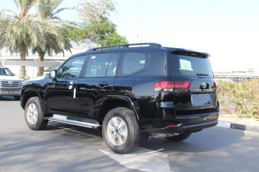 TOYOTA LC300 GXR 4.0L 20-OPT 2023 BLACK