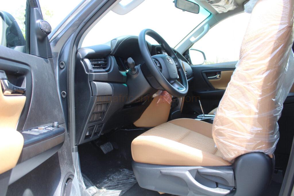 2022-2023 TOYOTA FORTUNER STANDARD