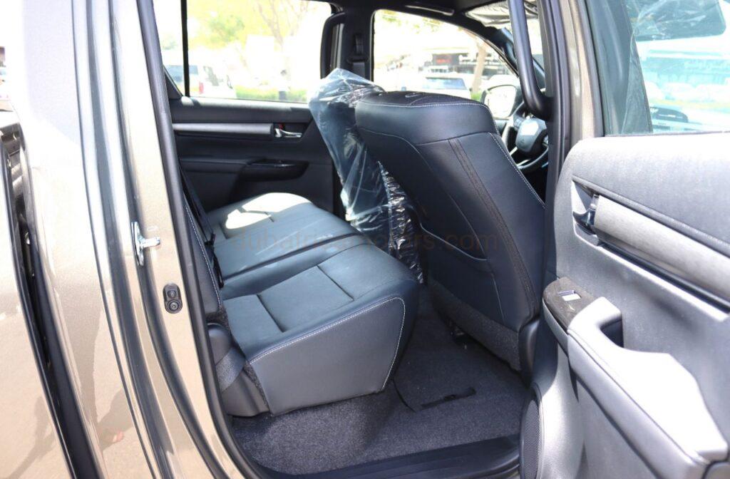 2025 TOYOTA HILUX ADVENTURE 2.8 DIESEL