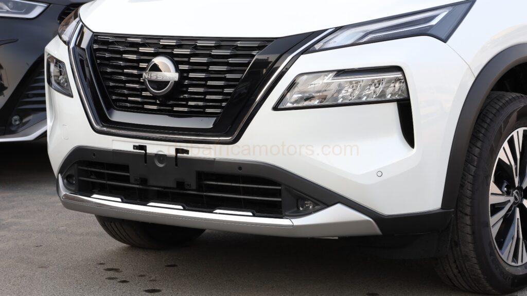 2023 HYBRID NISSAN X-TRAIL e-POWER 4WD LUXURY