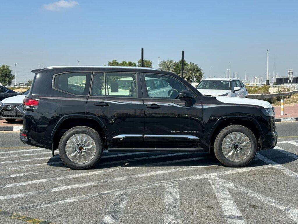 2024 LC300 GXR 3.5L Petrol Full Option w/Radar