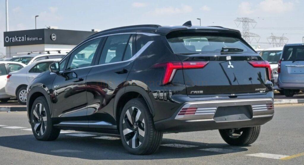 2025 BRAND NEW EV - Mitsubishi Airtrek Pioneer Full Option 520KM