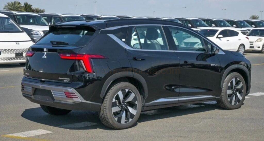 2025 BRAND NEW EV - Mitsubishi Airtrek Pioneer Full Option 520KM