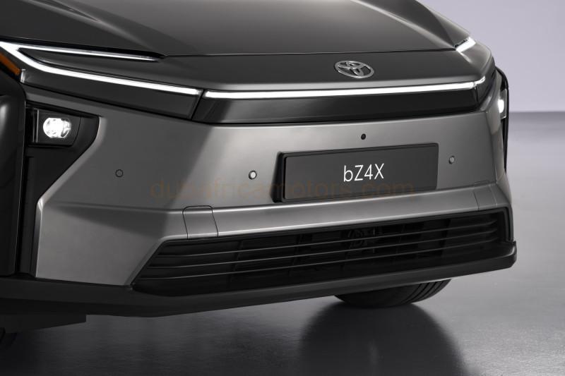 2025 TOYOTA BZ4X