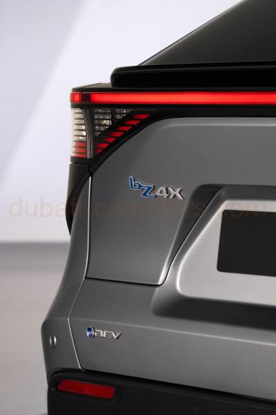 2025 TOYOTA BZ4X
