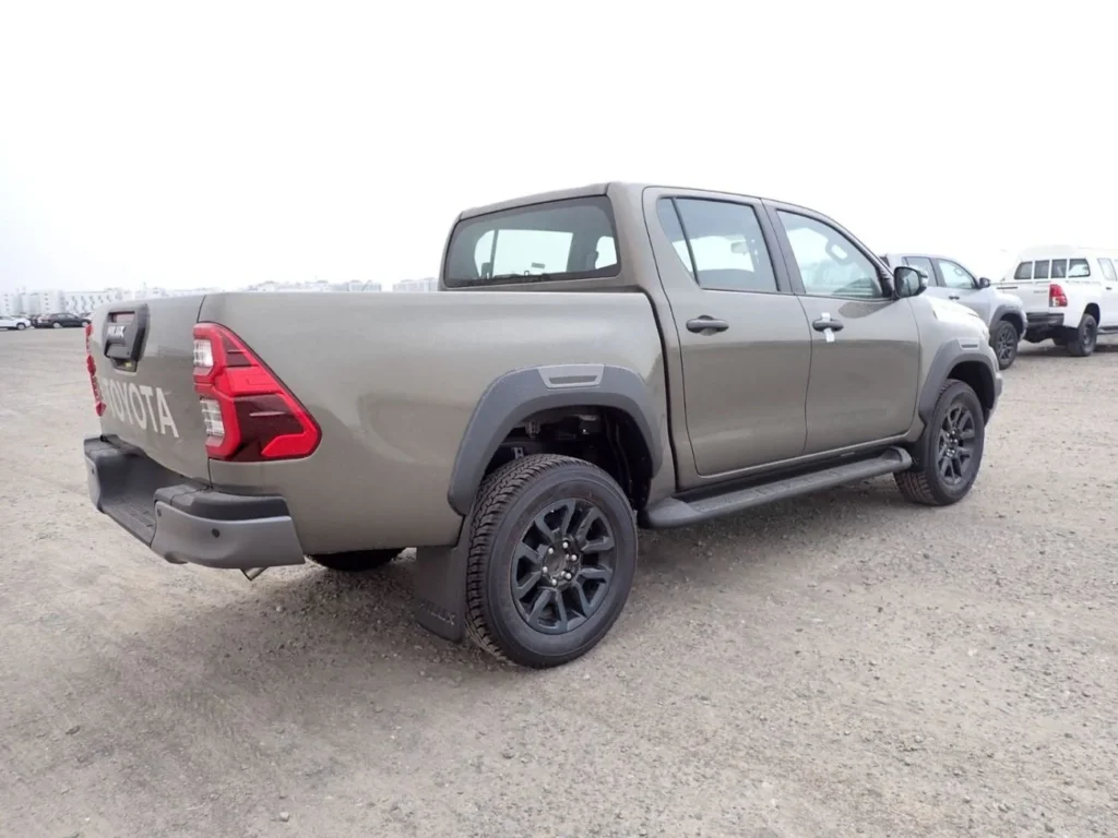 2025 TOYOTA HILUX ADVENTURE 2.8L